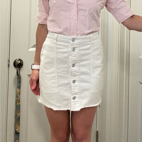 Michael Kors White Button Up High Waisted Skirt - Picture 6 of 6